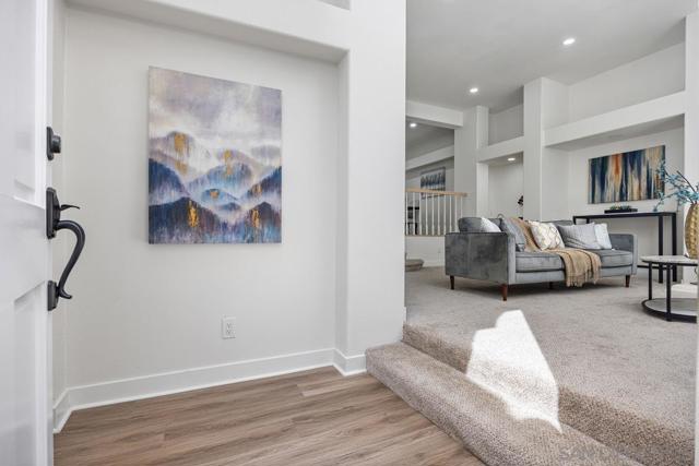 5125 Renaissance Ave, San Diego CA: https://media.crmls.org/mediaz/ce8fd33d-4648-42e8-a13d-f0e08a43b8d8.jpg