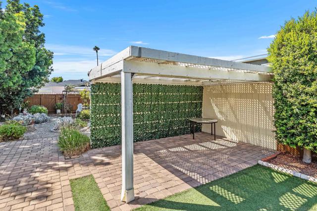 4730 Winona Ave, San Diego CA: https://media.crmls.org/mediaz/ce906cb6-542e-4226-8656-60d9cadc445f.jpg
