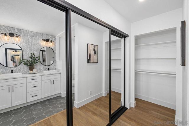4732 Iroquois Ave, San Diego CA: https://media.crmls.org/mediaz/ce90f38d-30b8-4efb-8cf2-83db50aab18c.jpg