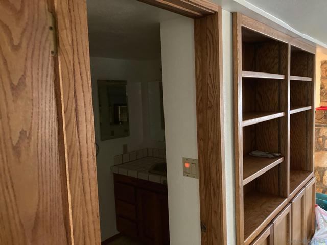 1639 Jewel Valley Rd, Boulevard CA: https://media.crmls.org/mediaz/ce90f87d-5f90-4009-9e8b-cc9dfdab8a97.jpg