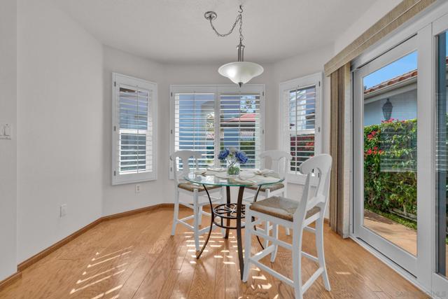 4676 Barcelona Way, Oceanside CA: https://media.crmls.org/mediaz/ce91ebaf-5178-41d1-9d91-9df2ce50b91c.jpg