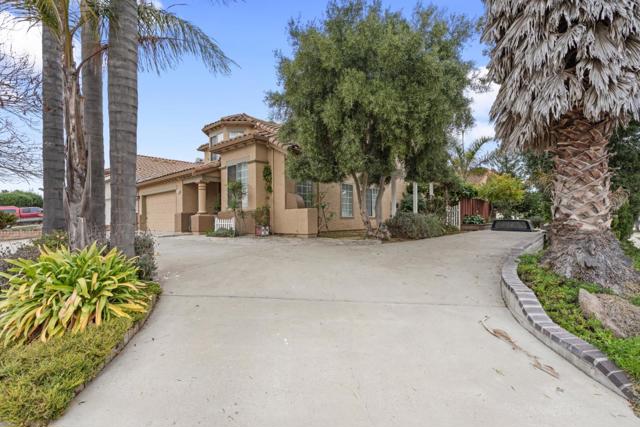 1258 De Cunha Court, Salinas CA: https://media.crmls.org/mediaz/ce937e3e-aa2c-4fcd-b4b2-8cc5203e4e9d.jpg