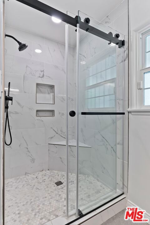 11205 Huntley Place, Culver City CA: https://media.crmls.org/mediaz/ce966365-7c04-4bcf-a42d-4f02516ae56f.jpg