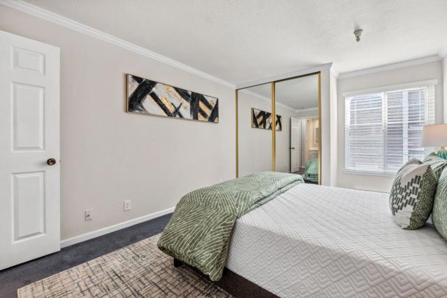 735 El Camino Real, Burlingame CA: https://media.crmls.org/mediaz/ce96e276-c3d9-44e1-a89b-6f5a00d43cbc.jpg