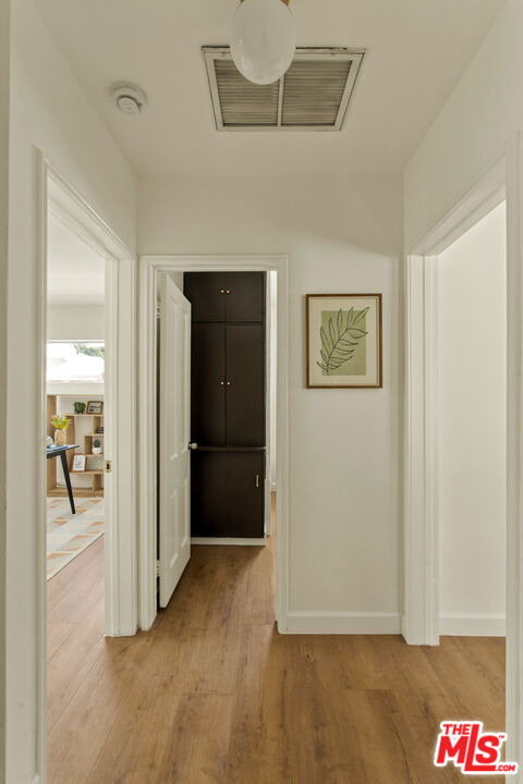 523 Simmons Avenue photo 14