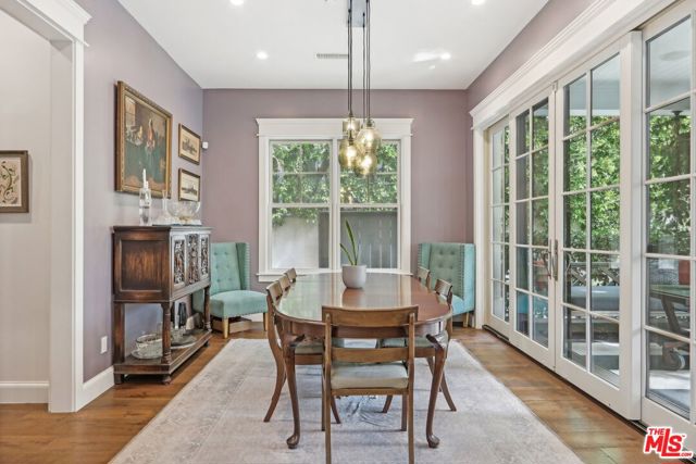 3143 Shelby Drive, Los Angeles CA: https://media.crmls.org/mediaz/ce9841eb-7695-4ff3-90be-8bac3c5886ca.jpg