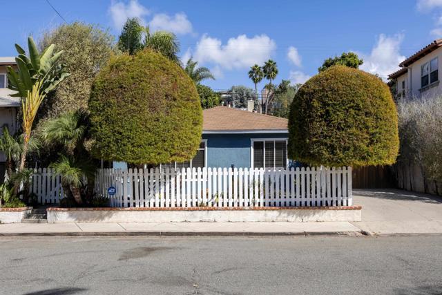 2259 Manchester Ave, Cardiff by the Sea, California 92007, 2 Bedrooms Bedrooms, ,1 BathroomBathrooms,Single Family Residence,For Sale,Manchester Ave,250016886SD