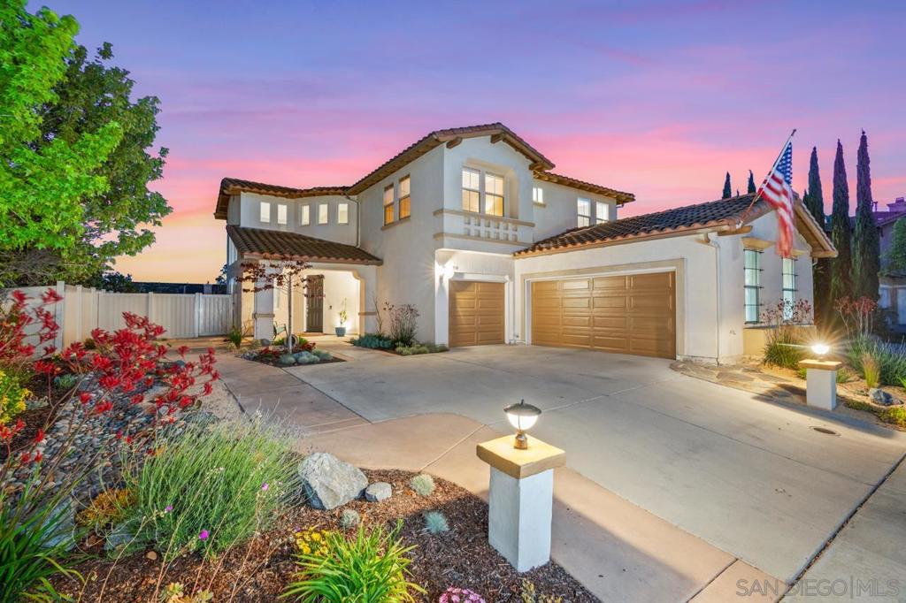 930 Merced River Rd, Chula Vista, CA 91913