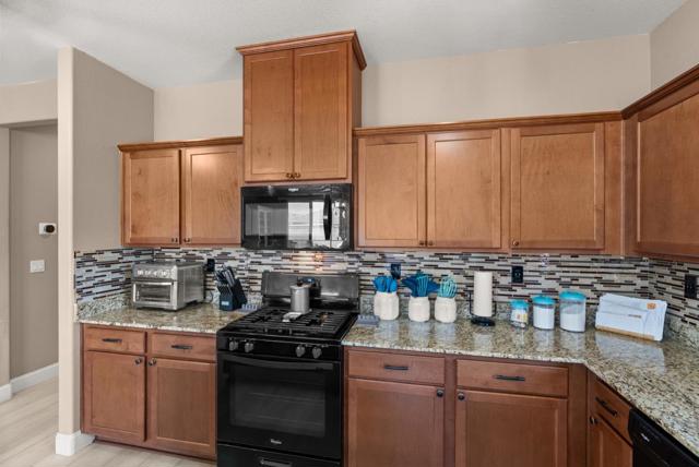 4656 Mccormack Road, Rio Vista CA: https://media.crmls.org/mediaz/ce9a6471-872b-477e-8672-5bc60e50ff6b.jpg