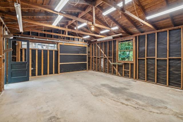9925 Love Creek Road, Ben Lomond CA: https://media.crmls.org/mediaz/ce9aab79-538a-4fef-95a6-9d82d6403887.jpg
