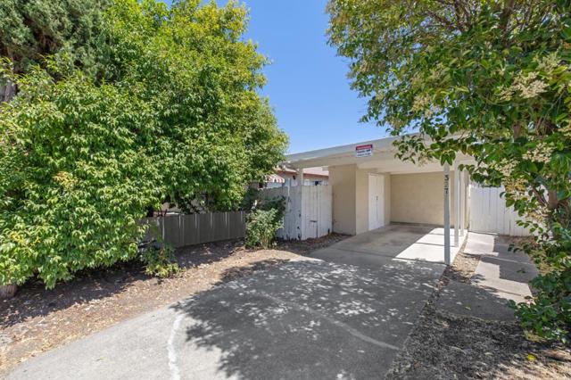 3271 Alma Street, Palo Alto CA: https://media.crmls.org/mediaz/ce9af714-9340-4aff-b52a-2f9a7e5e09e8.jpg