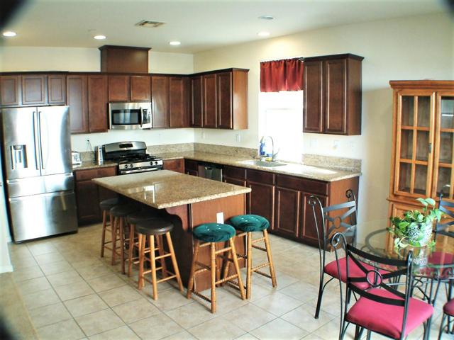 51 Sturla Way, Gilroy CA: https://media.crmls.org/mediaz/ce9c1ffb-da80-4708-888c-c82533695a81.jpg