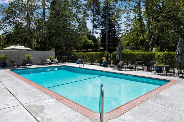 135 Calle Larga, Los Gatos CA: https://media.crmls.org/mediaz/ce9c2981-ca48-458c-b14f-f2a6a631dafc.jpg