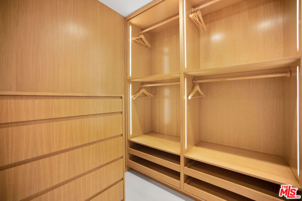 MLS #26870851 image #47