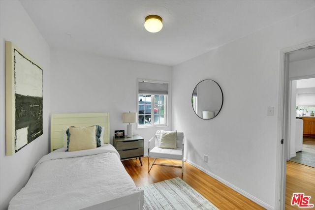 828 Hill Street, Santa Monica CA: https://media.crmls.org/mediaz/ce9cfb30-6d55-47ea-84a4-f5d93114d79b.jpg
