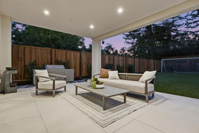 543 Tennyson Avenue, Palo Alto CA: https://media.crmls.org/mediaz/ce9d74ed-6bfb-4357-abb2-c3f21b17d27c.jpg