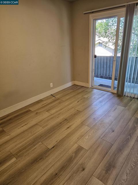 2291 Cuadra Ct, Pinole CA: https://media.crmls.org/mediaz/ce9e9602-b369-41ac-9b15-2d5461bf43ae.jpg