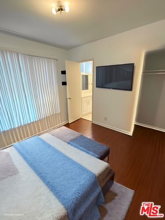 1481 Benedict Canyon Drive, Beverly Hills CA: https://media.crmls.org/mediaz/ce9f4f48-f12f-47ee-8198-f8df897887d5.jpg