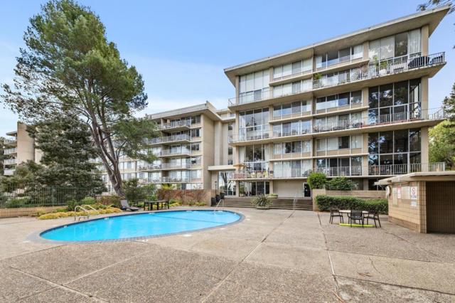 300 Davey Glen Road, Belmont CA: https://media.crmls.org/mediaz/ce9ffa7b-81a8-4b92-a539-012c992ab05b.jpg