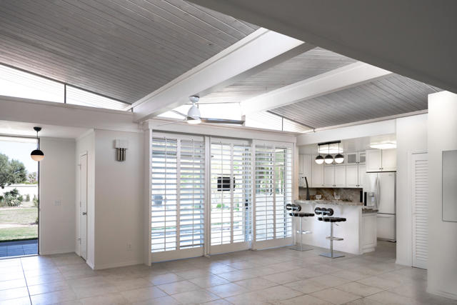 73700 Grapevine Street, Palm Desert CA: https://media.crmls.org/mediaz/cea0b6be-d806-4cba-9a88-a382543f425f.jpg