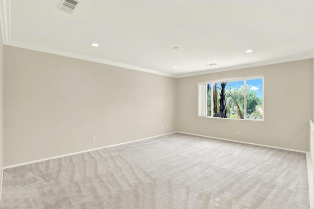 43883 Brookhaven Court, Temecula CA: https://media.crmls.org/mediaz/cea23bd0-cb7f-4273-8d63-8059fb452c57.jpg