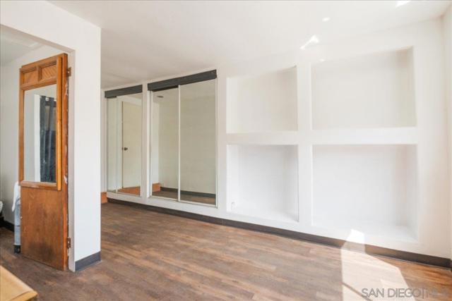 2931 Dahlia St, San Diego CA: https://media.crmls.org/mediaz/cea2b6f9-c663-41ff-897b-ade212aba189.jpg