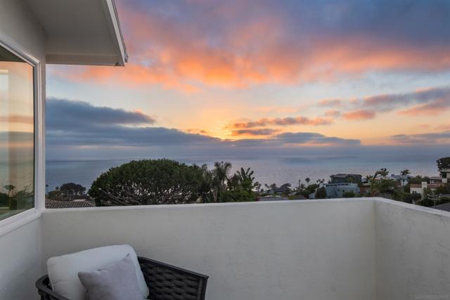 4328 Piedmont Dr, San Diego CA: https://media.crmls.org/mediaz/cea2ba55-e667-4e9e-9192-3c65056ca604.jpg