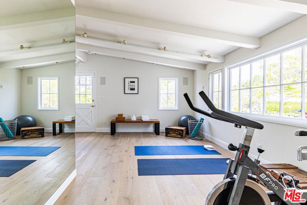 MLS #25528909 img 18