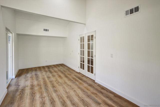 1103 Countrywood Ln, Vista CA: https://media.crmls.org/mediaz/cea3e5c7-c00c-4959-a8cd-0eb25acb7fdd.jpg