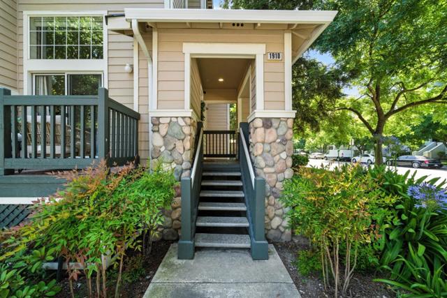 1910 Beaufort Terrace, San Jose CA: https://media.crmls.org/mediaz/cea3e816-d686-4199-b325-996925ef4713.jpg