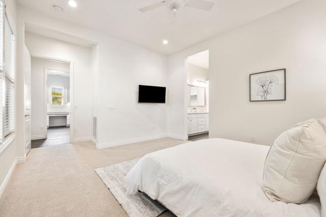 Image 25 of 69 For 82707 Woodcreek Court