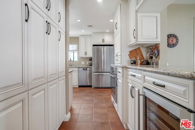 828 19th Street, D photo 5