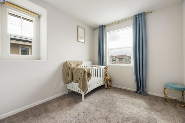 257 E Terra Mia Ave, Mountain House CA: https://media.crmls.org/mediaz/cea52b9c-5244-4437-a8e2-6100e980a46b.jpg