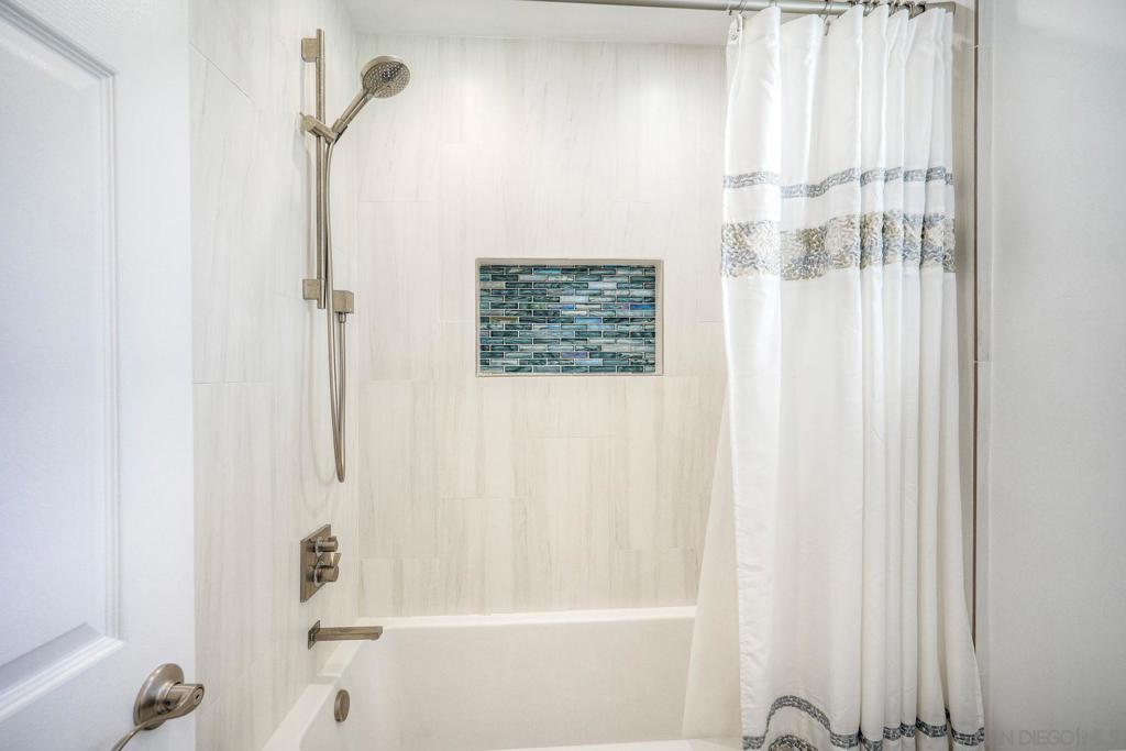 8748 Butano Ct - photo 16