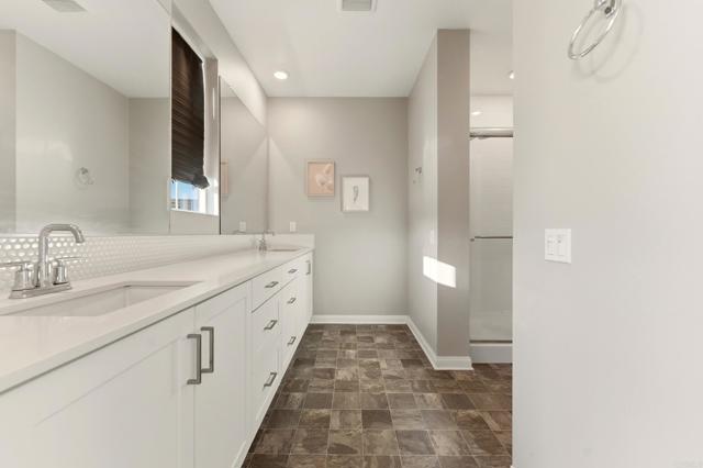 Detail Gallery Image 32 of 48 For 2119 Bluestone Circle, Chula Vista,  CA 91913 - 4 Beds | 2/1 Baths