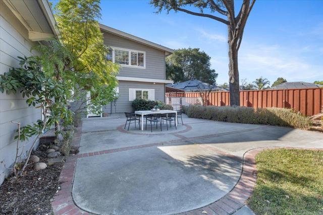 510 Sunnymount Avenue, Sunnyvale CA: https://media.crmls.org/mediaz/cea663a9-657c-42b8-9a17-a55bb9a15a7c.jpg