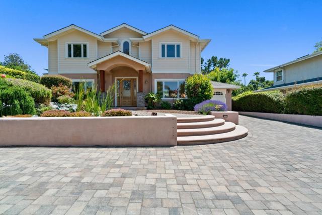 422 Mccormick Avenue, Capitola CA: https://media.crmls.org/mediaz/cea8da61-65db-4738-a694-e46b7fc0260c.jpg