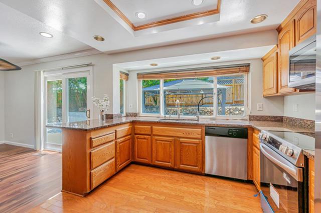 1005 Doncaster Drive, Antioch CA: https://media.crmls.org/mediaz/ceaa70a9-ada6-4c37-a034-c98ab532149b.jpg