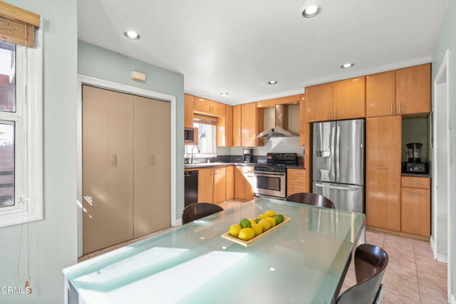 2740 Auburn Street, Los Angeles CA: https://media.crmls.org/mediaz/ceab91ad-22d0-4304-a022-4491a1d05ac3.jpg