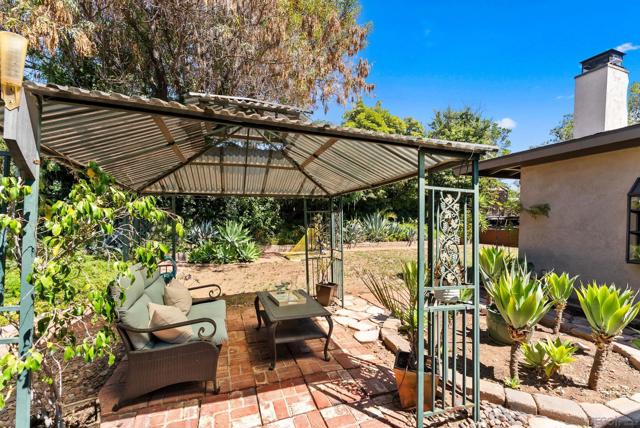 1767 Wind River Road, El Cajon CA: https://media.crmls.org/mediaz/ceabc02b-0521-4be6-82ef-95b6c97fa803.jpg