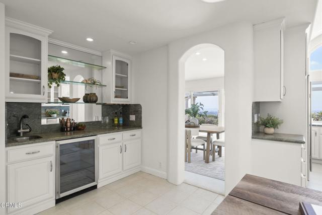 7090 El Malabar Drive, Ventura CA: https://media.crmls.org/mediaz/ceac7c46-2231-4c2b-92bf-c2e1e3c2d9c6.jpg