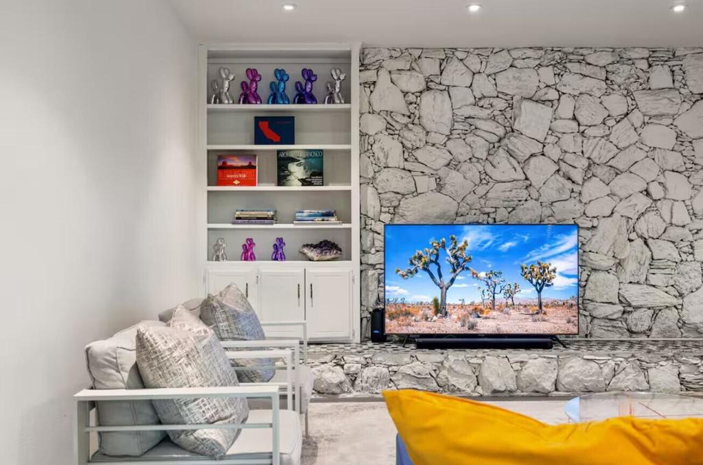 MLS #219140465PS image #12