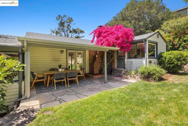 10 Wilding LN, Oakland CA: https://media.crmls.org/mediaz/ceade41c-4d1b-4fca-8ff2-2a30145d0ac6.jpg