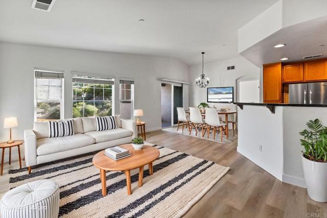 Detail Gallery Image 14 of 34 For 295 Churchill Ln, San Marcos,  CA 92078 - 2 Beds | 2 Baths