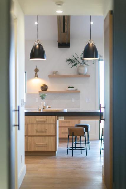 150 Brookwood Road, Woodside CA: https://media.crmls.org/mediaz/ceb04adc-4eac-4c63-ad87-b2145584dc81.jpg