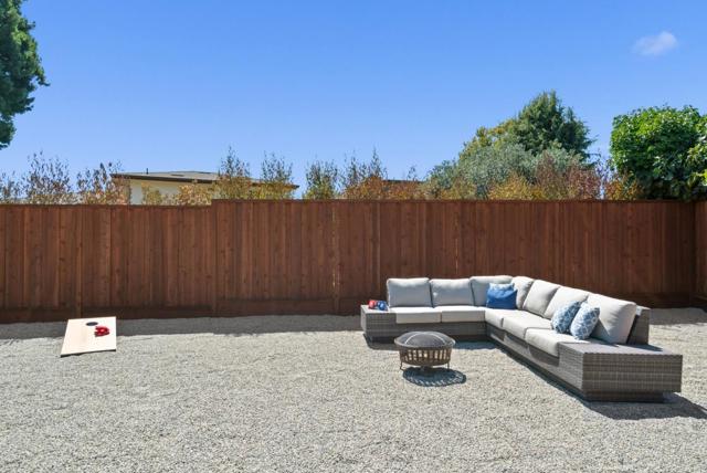 105 Vista Mar Court, Aptos CA: https://media.crmls.org/mediaz/ceb0f91e-cf3d-47dd-9d4f-5bcb594cfabb.jpg