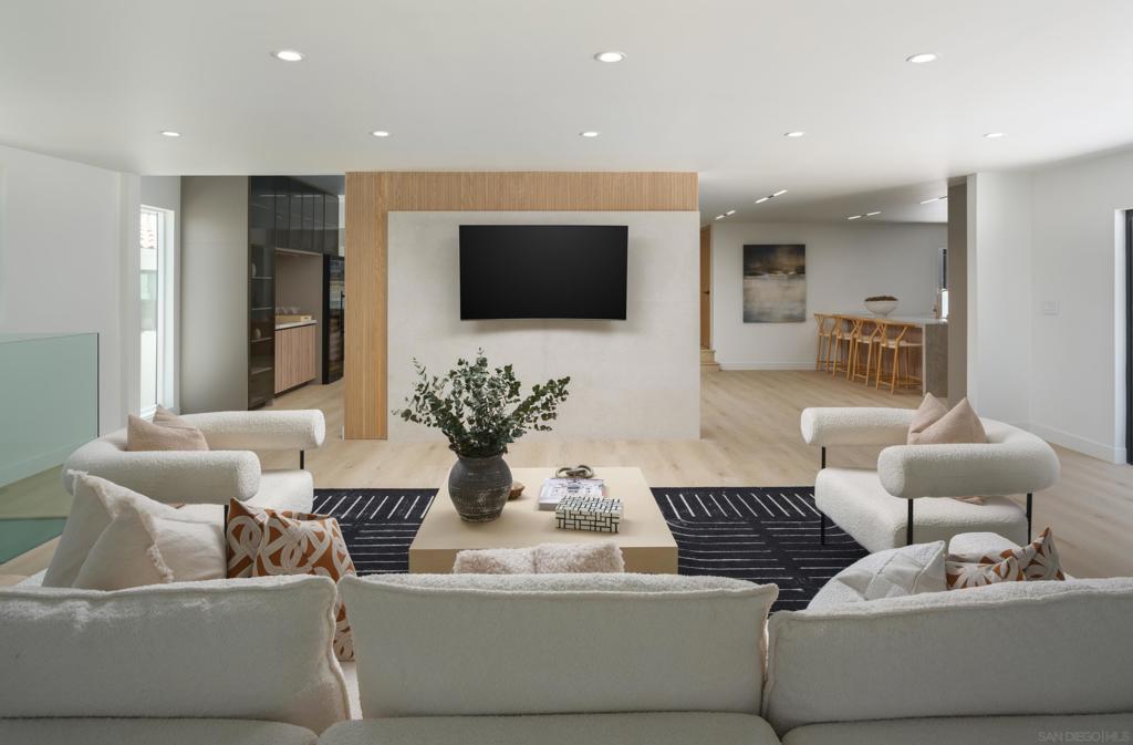 MLS #250034256SD img 14