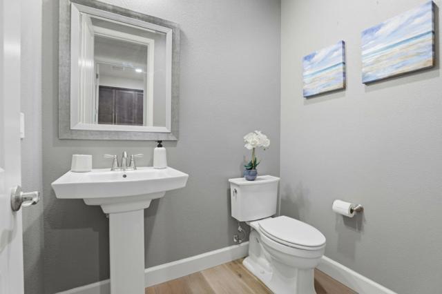 17985 Cantabria Lane, Morgan Hill CA: https://media.crmls.org/mediaz/ceb1ce89-d168-4622-99ee-24f418f8f7ae.jpg