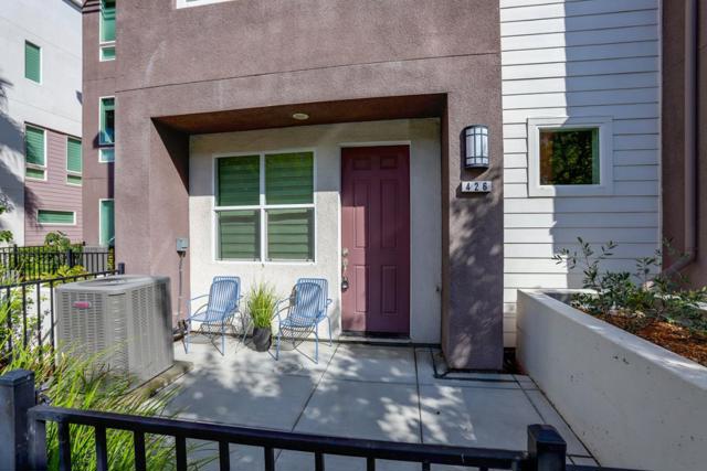 426 Ellicott Loop, San Jose CA: https://media.crmls.org/mediaz/ceb222bf-dbb8-42de-a73f-4c89e072d2a0.jpg