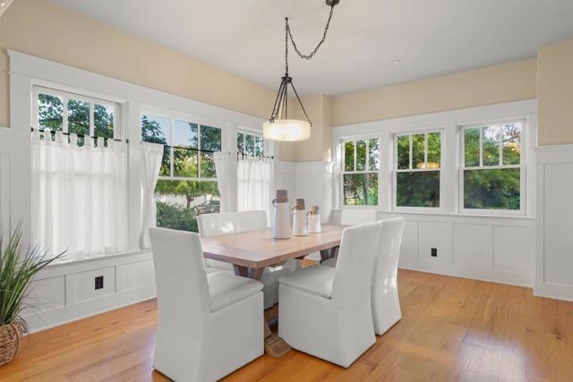 385 Miramar Drive, Half Moon Bay CA: https://media.crmls.org/mediaz/ceb29612-fd94-4f57-b7e3-f0ba0675a1a7.jpg